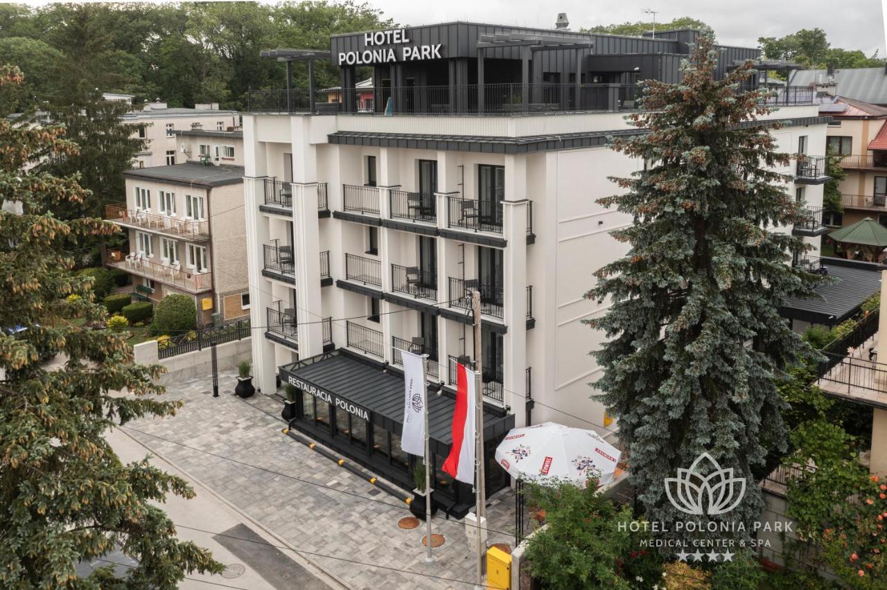 Hotel Polonia Park Medical Center & Spa บุสโก-สดรูย ภายนอก รูปภาพ