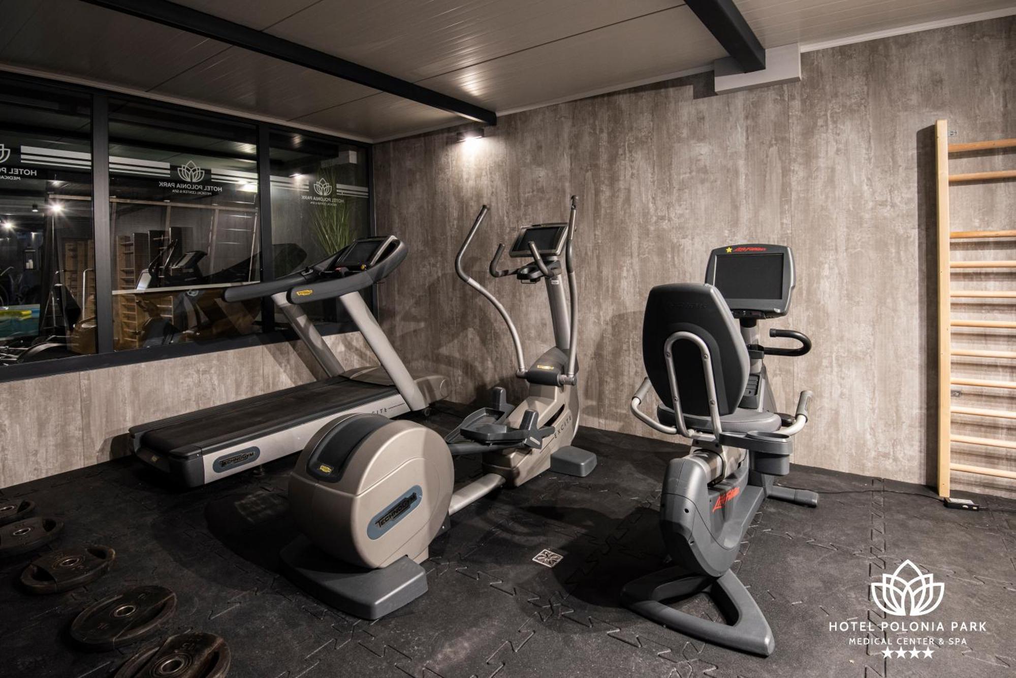 Hotel Polonia Park Medical Center & Spa บุสโก-สดรูย ภายนอก รูปภาพ